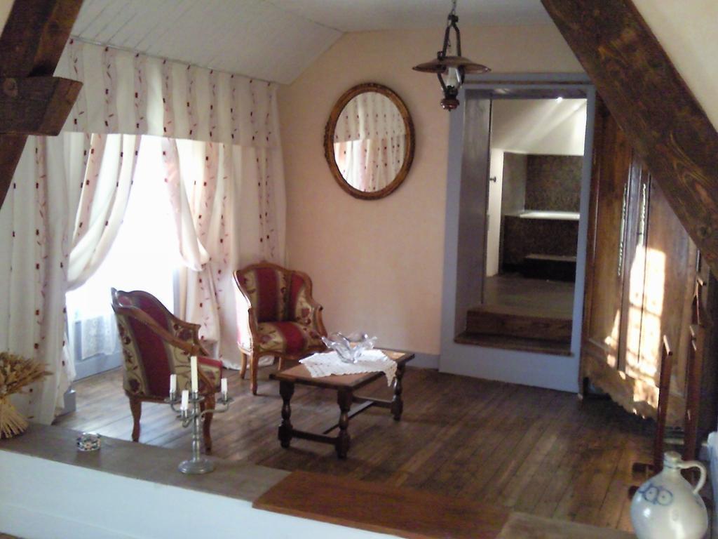 Le Chateau De Prauthoy الغرفة الصورة