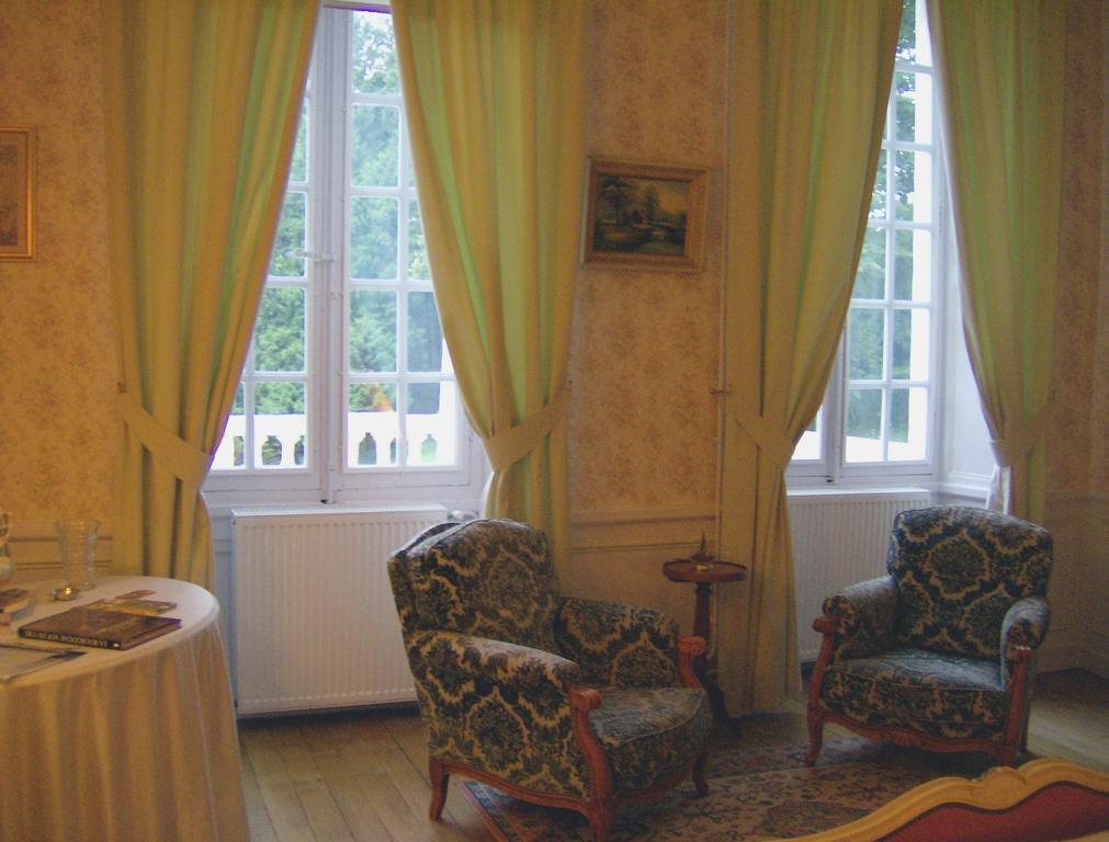Le Chateau De Prauthoy الغرفة الصورة